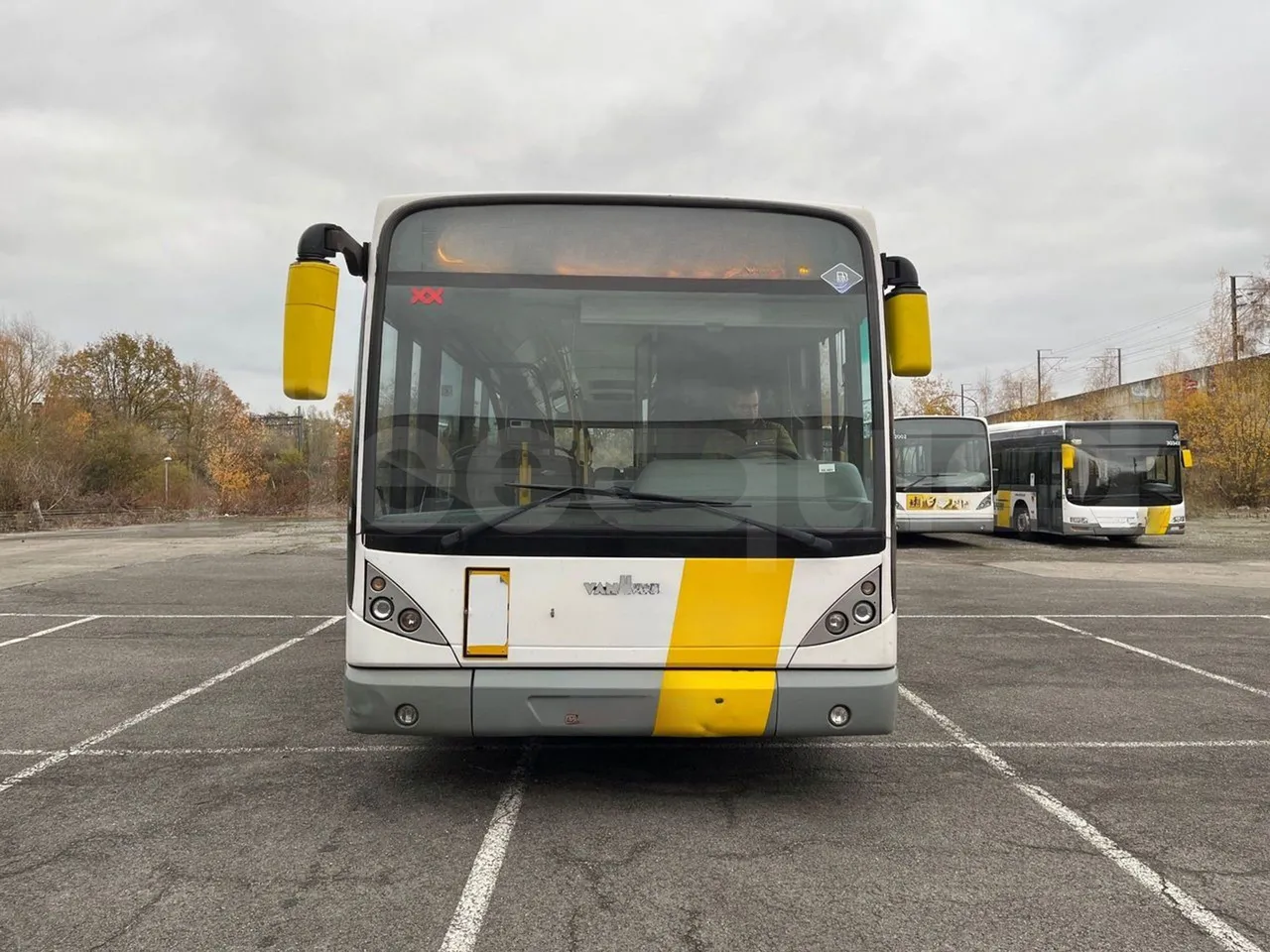 Van Hool A330 330 - EUR4 - 206kW - 12m - front photo