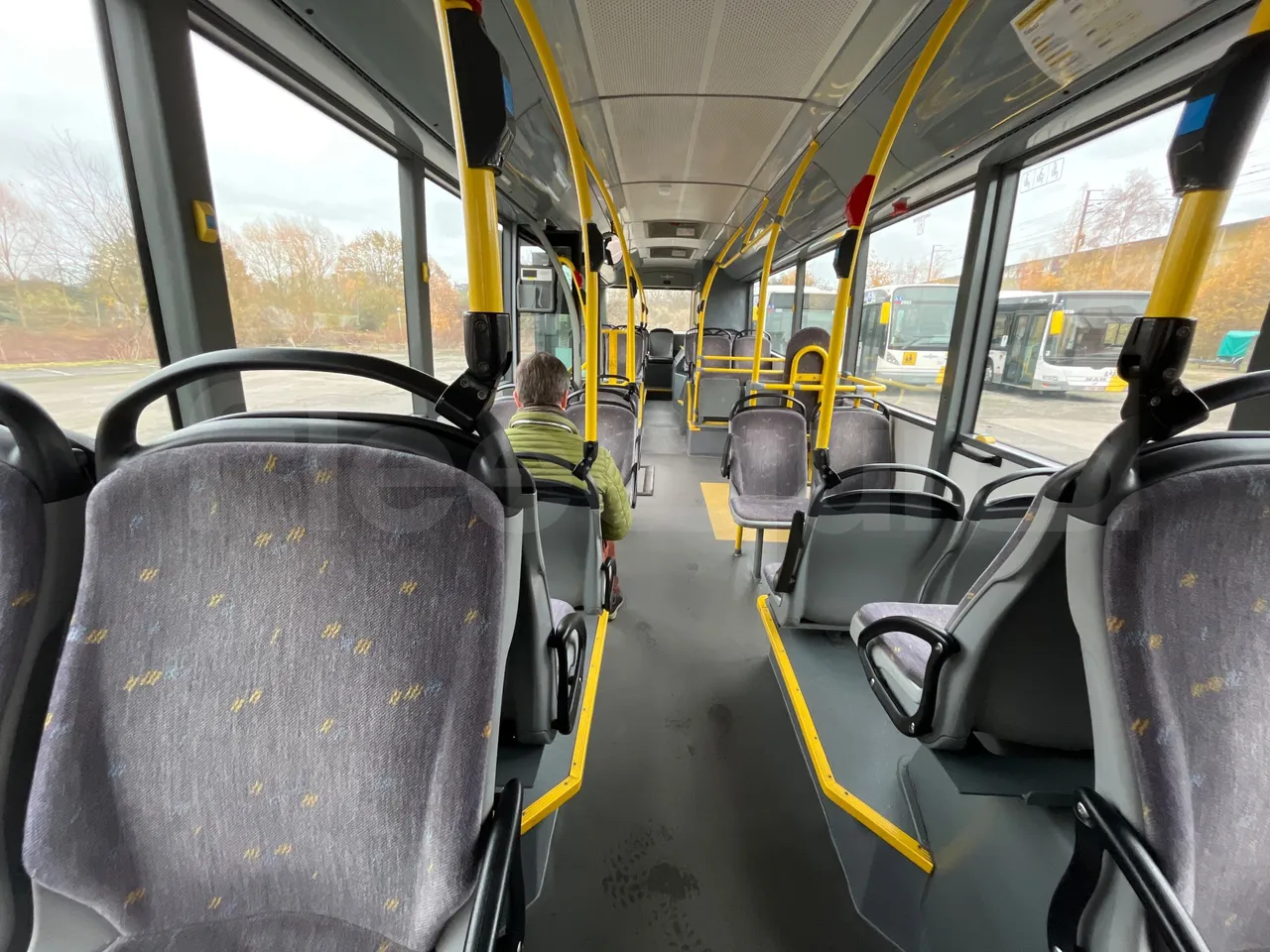 Van Hool A330 330 - EUR4 - 206kW - 12m - interior reverse seats driver height