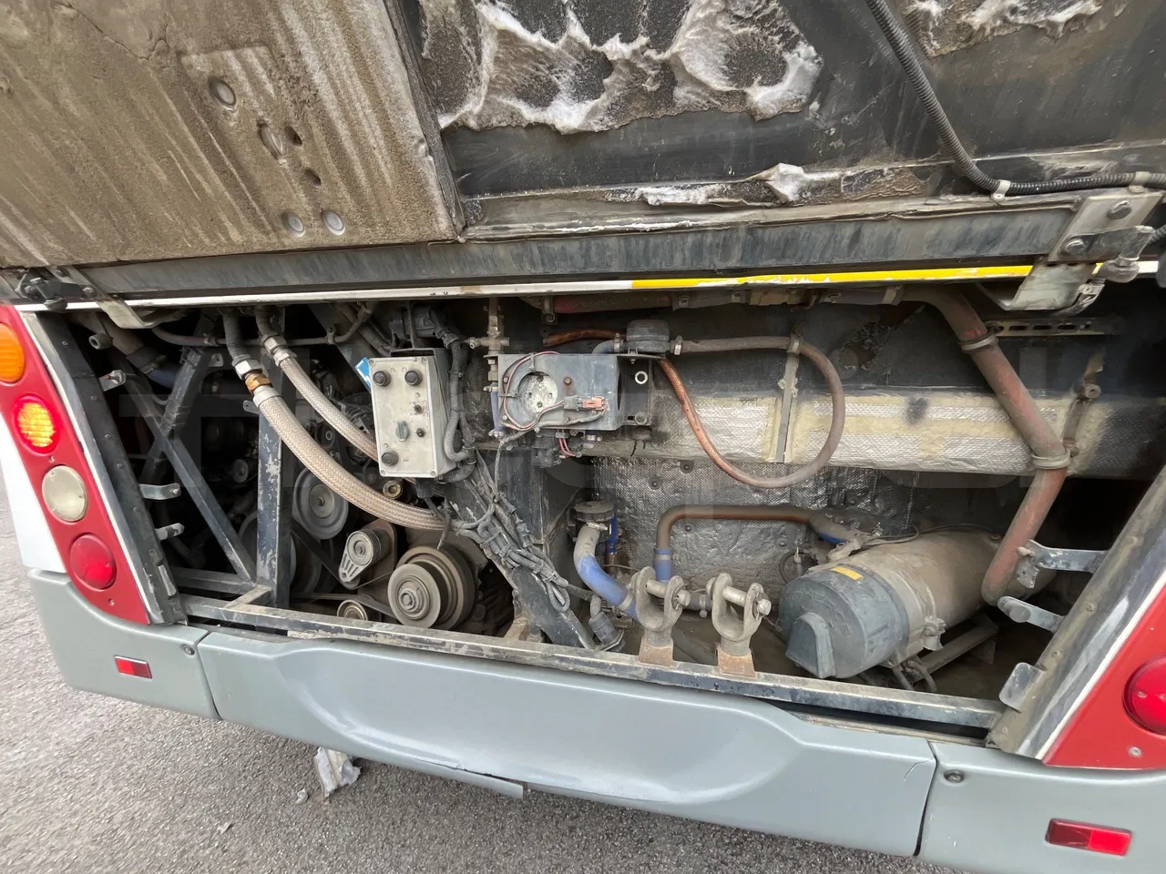 Van Hool A330 330 - EUR4 - 206kW - 12m - rear hatch open