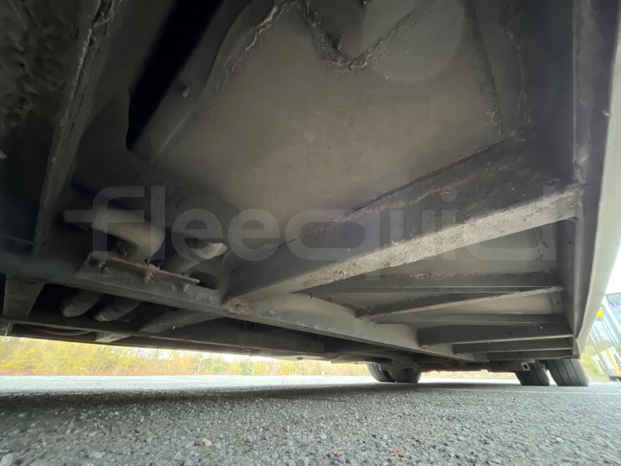 Van Hool A330 330 - EUR4 - 206kW - 12m - central undercarriage photo