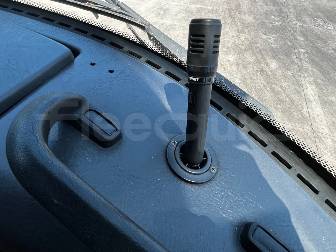 Vdl Futura - hostes microphone accessories photo