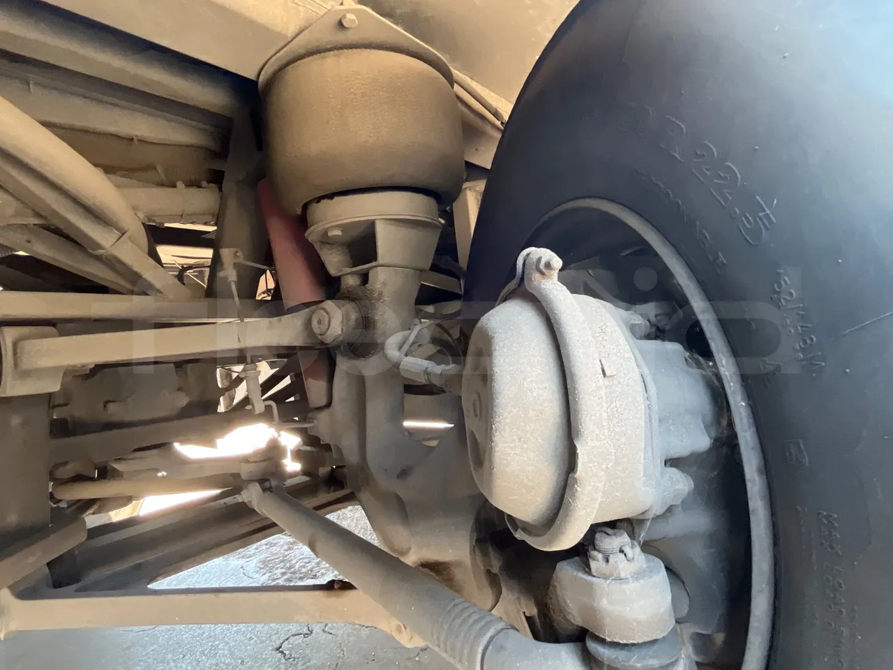 Vdl Futura - front shock absorbers right