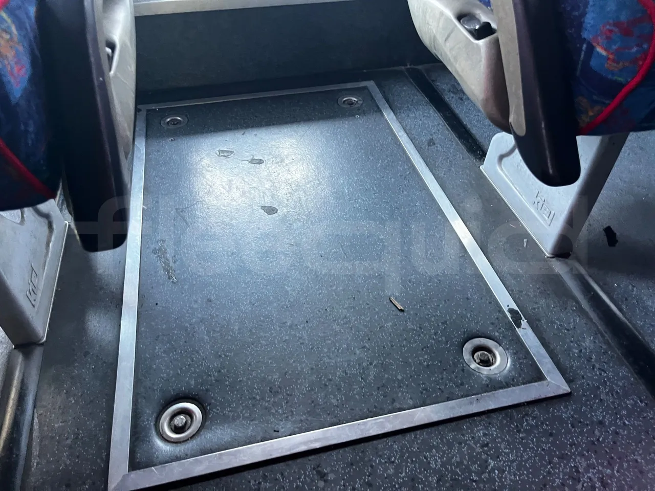 Vdl Futura - floor hatches photo
