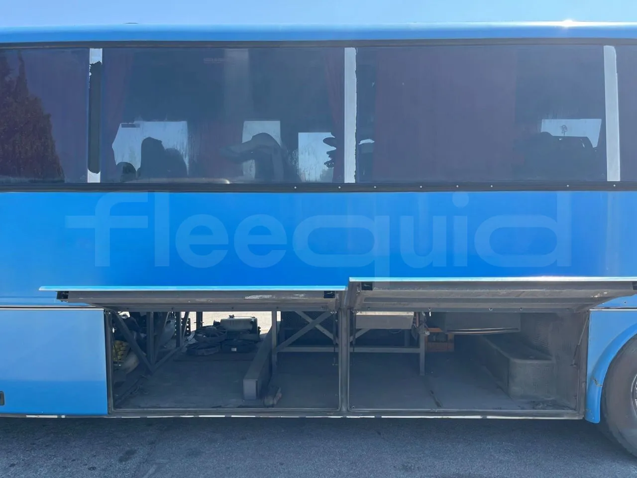 Vdl Futura - luggage rack photo