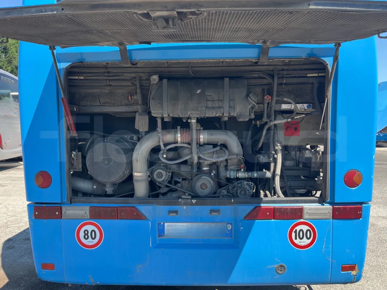 Vdl Futura - rear hatch open