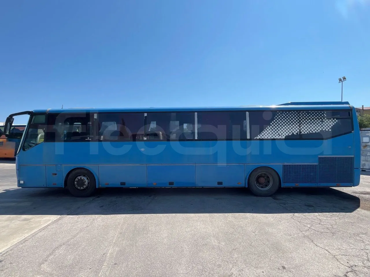 Vdl Futura - left side photo