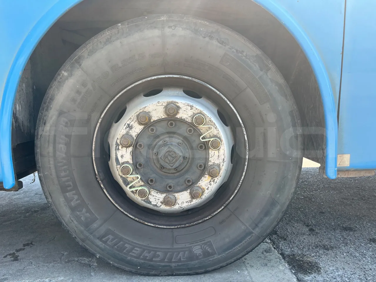 Vdl Futura - front left tire measurements