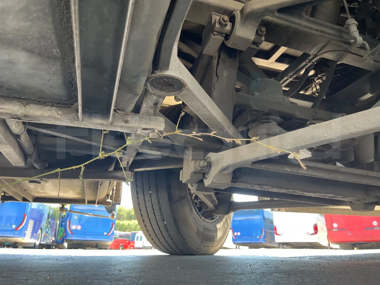 Vdl Futura - front axle left side