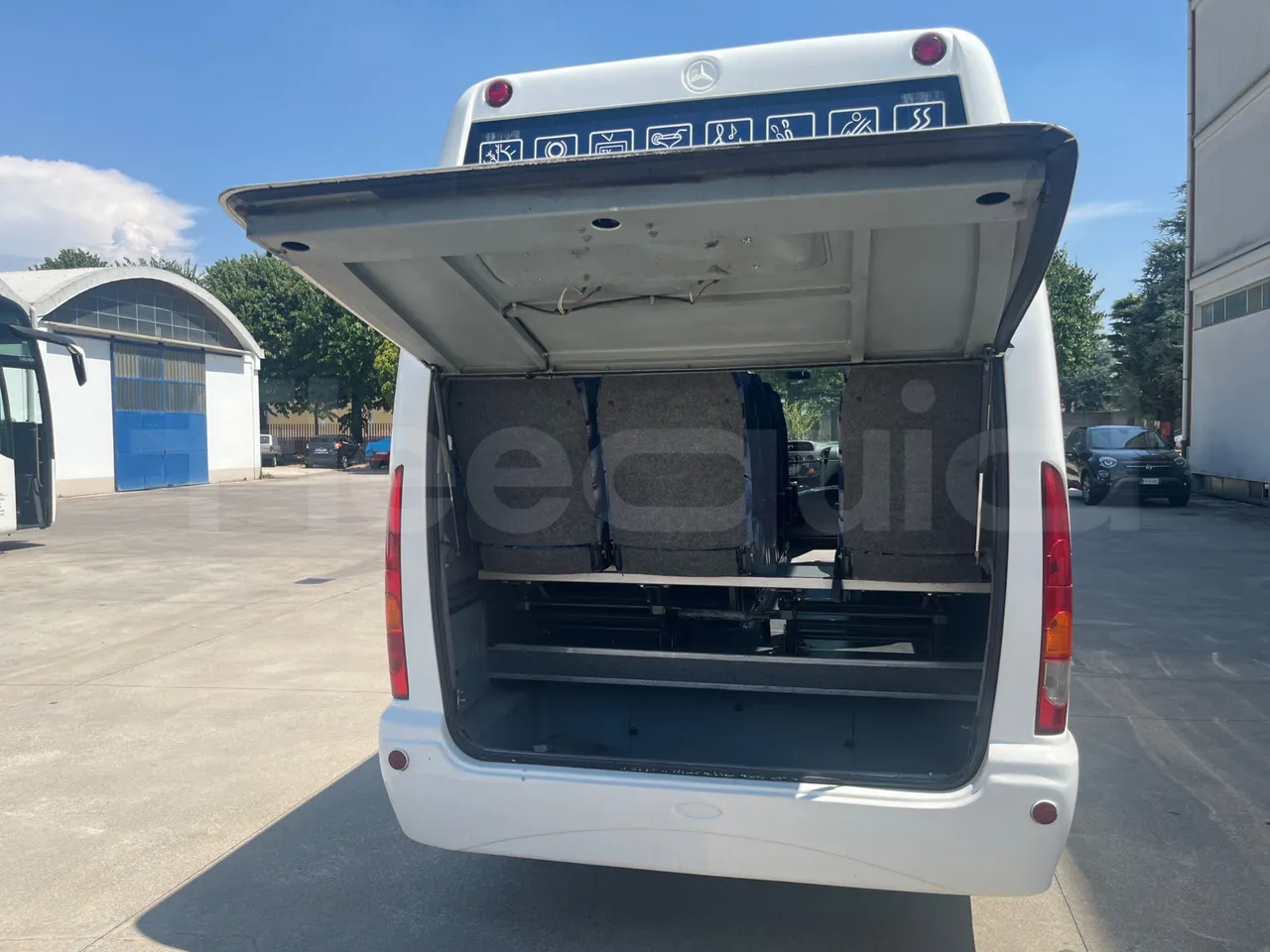 Mercedes-Benz Sprinter 416CD - EUR3 - 115kW - 6.995 - preheater webasto photo