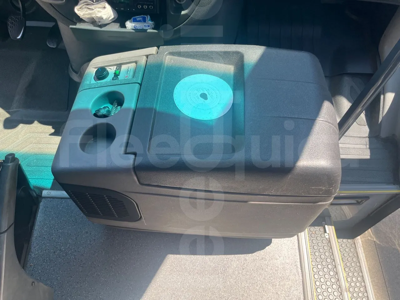 Mercedes-Benz Sprinter 416CD - EUR3 - 115kW - 6.995 - steering wheel photo