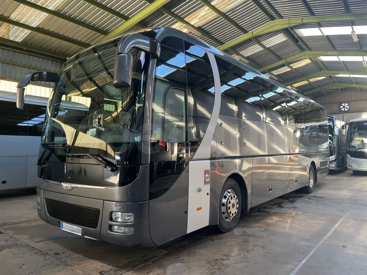 Man Lion's Coach B.2007.46.006 - Euro 6 - 324 kW - 12 mt - 3/4 front left