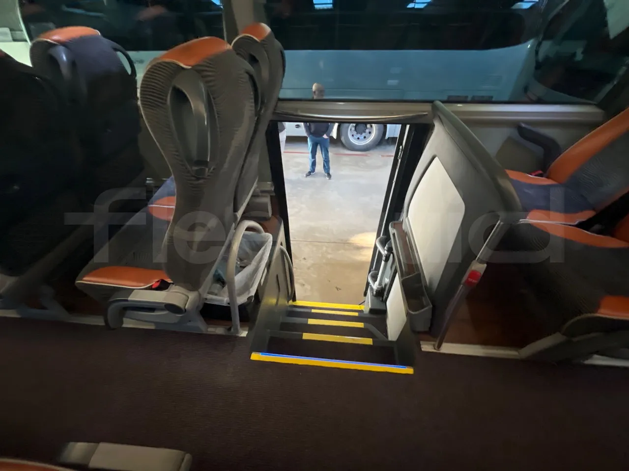 Man Lion's Coach B.2007.46.006 - Euro 6 - 324 kW - 12 mt - toilette accessories photo