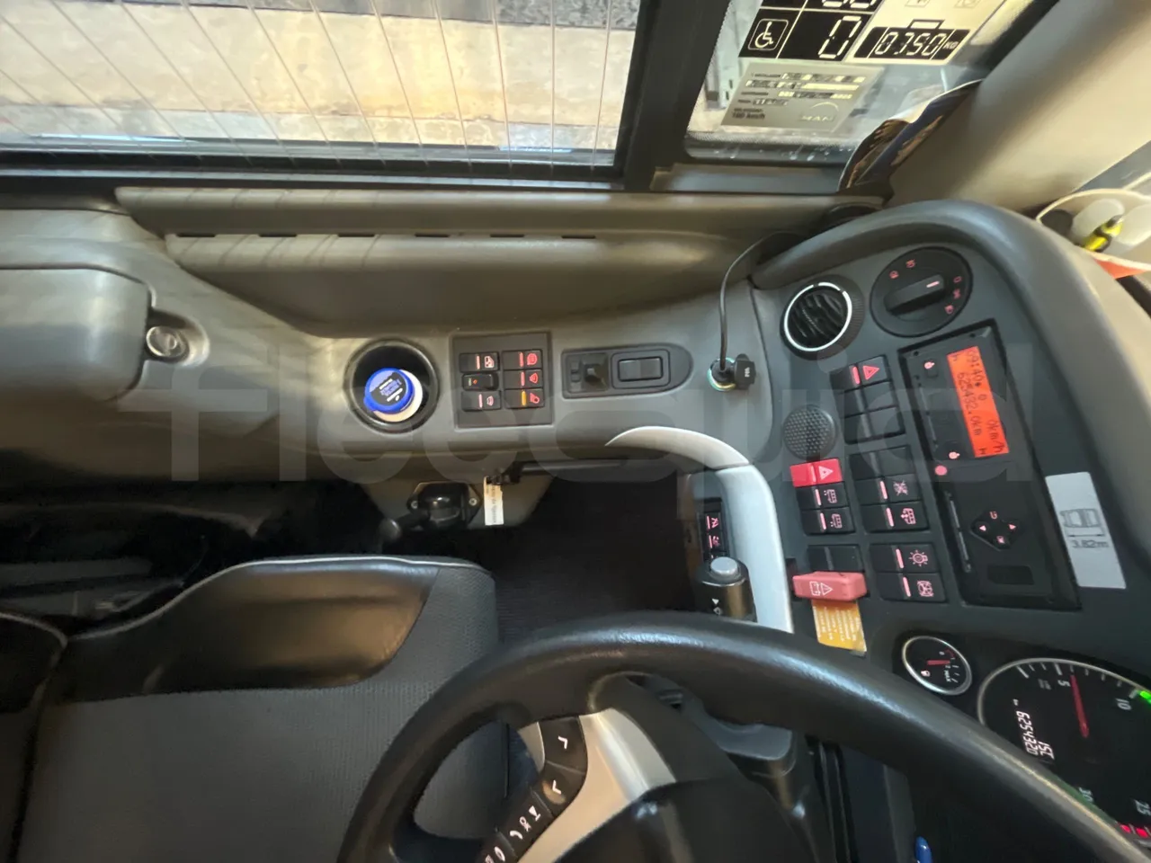 Man Lion's Coach B.2007.46.006 - Euro 6 - 324 kW - 12 mt - onboard devices 1