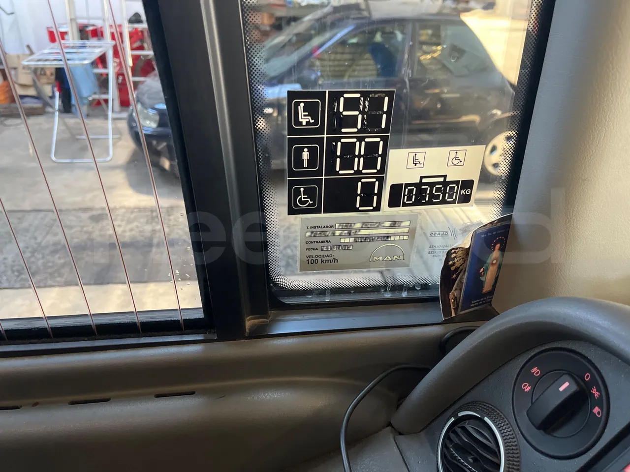 Man Lion's Coach B.2007.46.006 - Euro 6 - 324 kW - 12 mt - seat plate photo