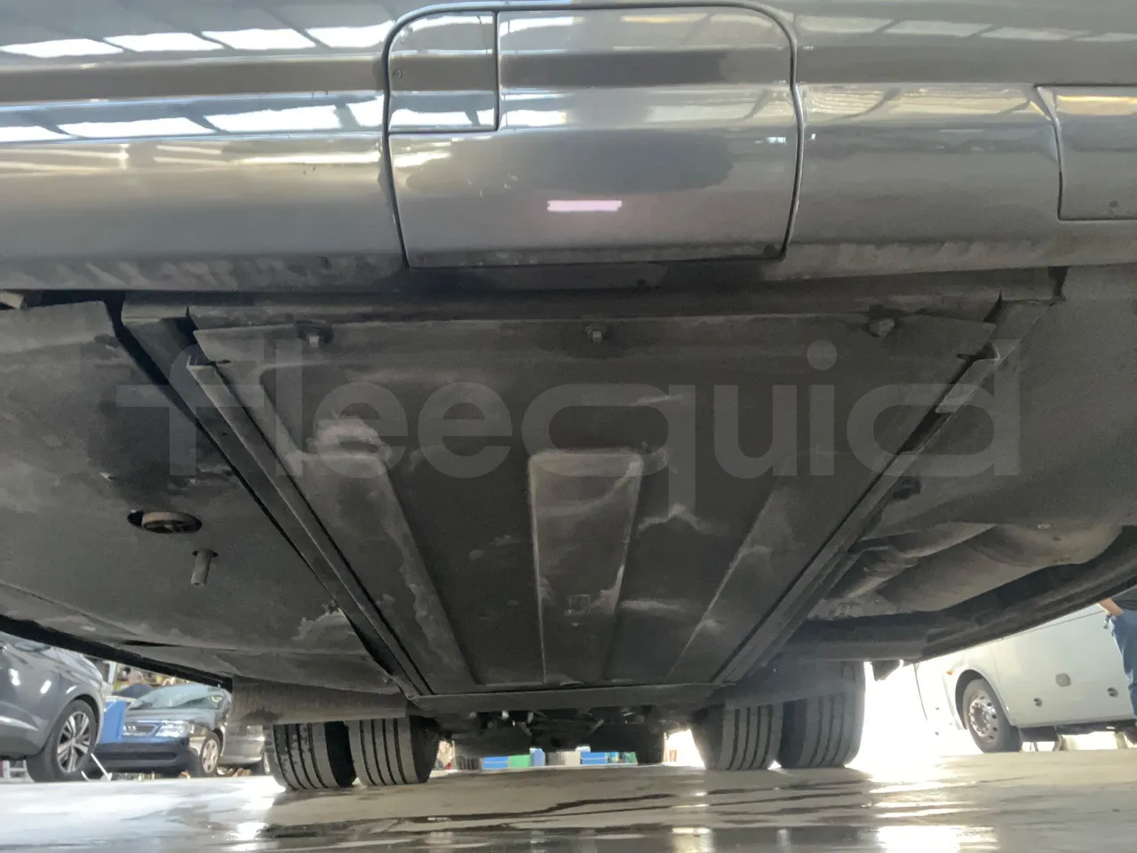 Man Lion's Coach B.2007.46.006 - Euro 6 - 324 kW - 12 mt - axle 2 shock absorbers 2 left