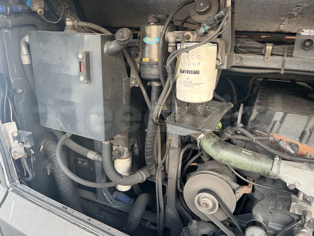 Irisbus New Domino E.12 -  Euro5 - 331kW - 12.410mt - engine plate photo