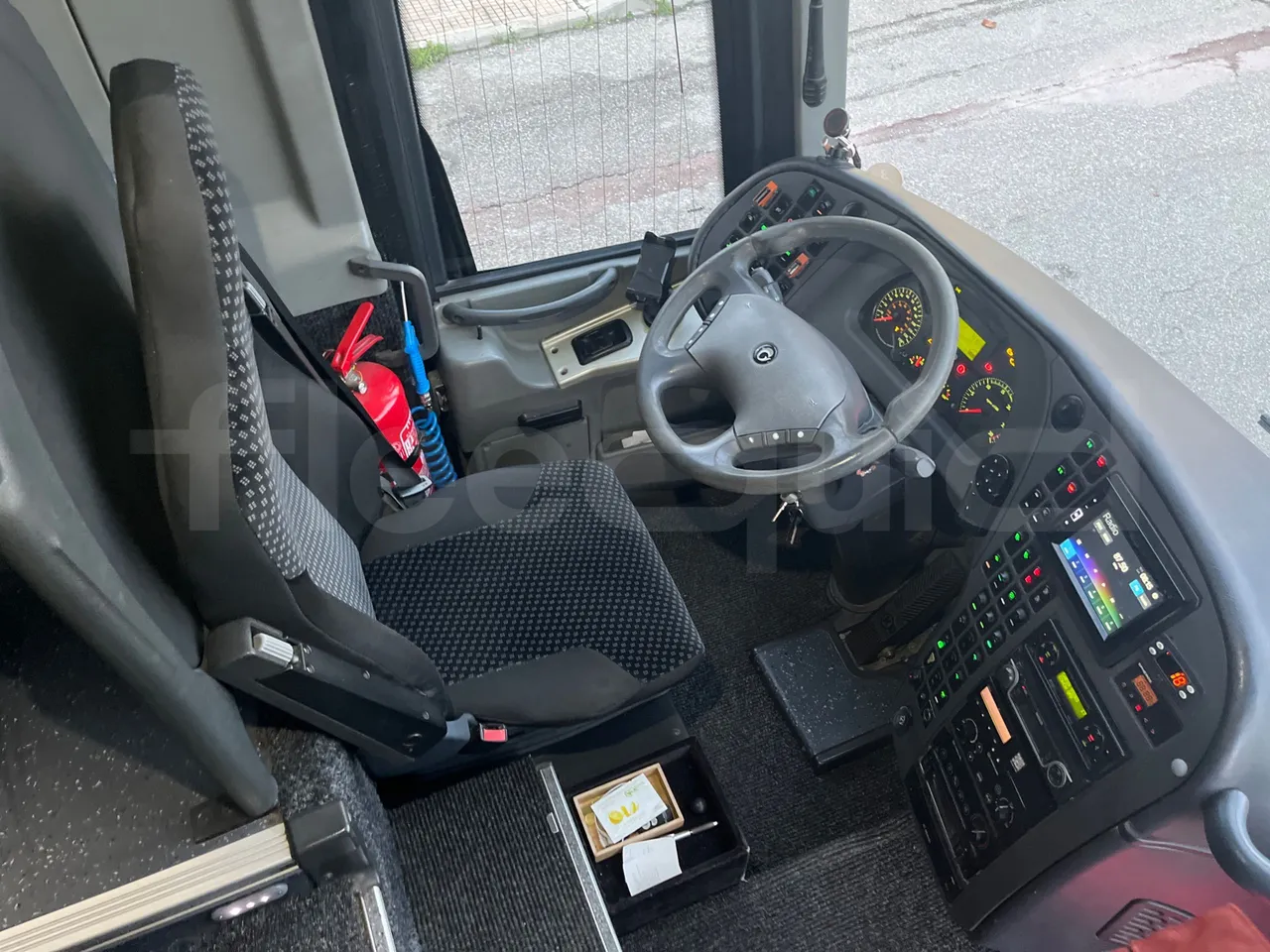 Irisbus New Domino E.12 -  Euro5 - 331kW - 12.410mt - onboard devices 2