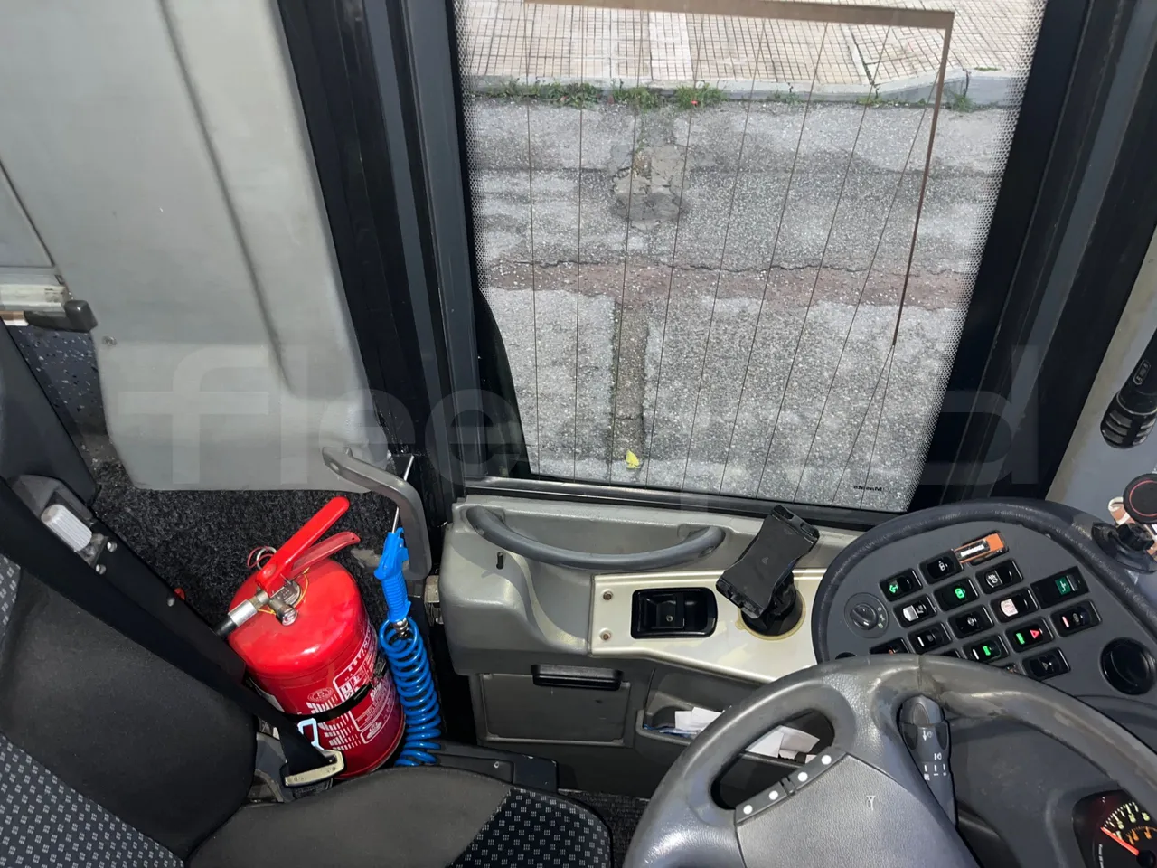 Irisbus New Domino E.12 -  Euro5 - 331kW - 12.410mt - onboard devices 3