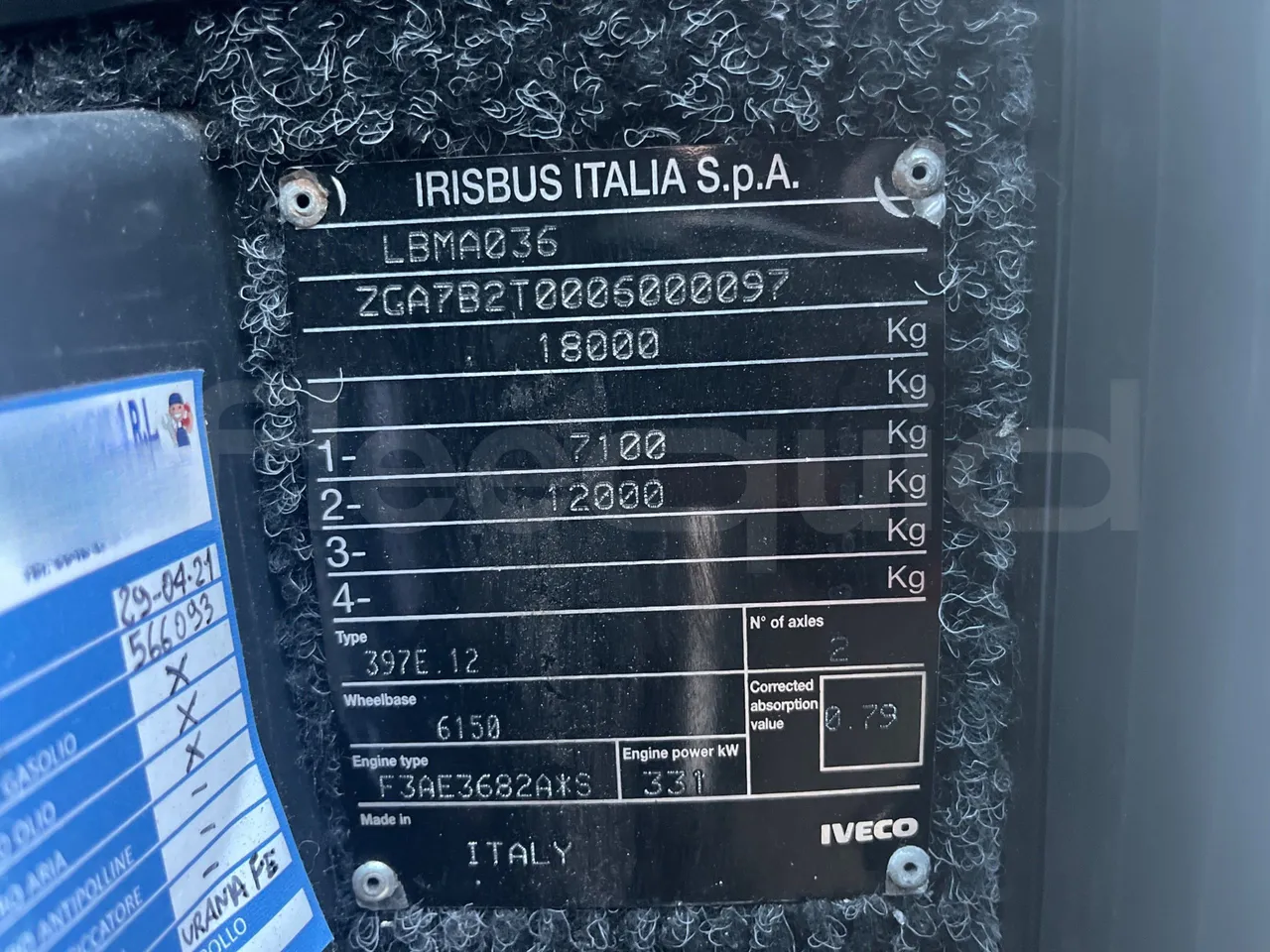 Irisbus New Domino E.12 -  Euro5 - 331kW - 12.410mt - vehicle plate photo