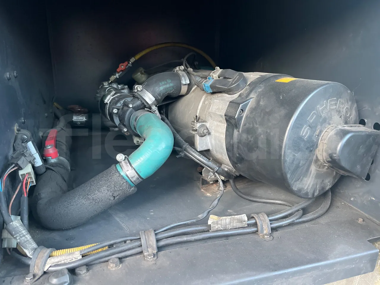 Irisbus New Domino E.12 -  Euro5 - 331kW - 12.410mt - preheater webasto photo