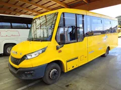 Iveco Indcar WGIVMY11 MOBI SCUOLABUS - EUR6 - 100Kw - 8,592m - 3/4 front left (mandatory for bus to scrap)