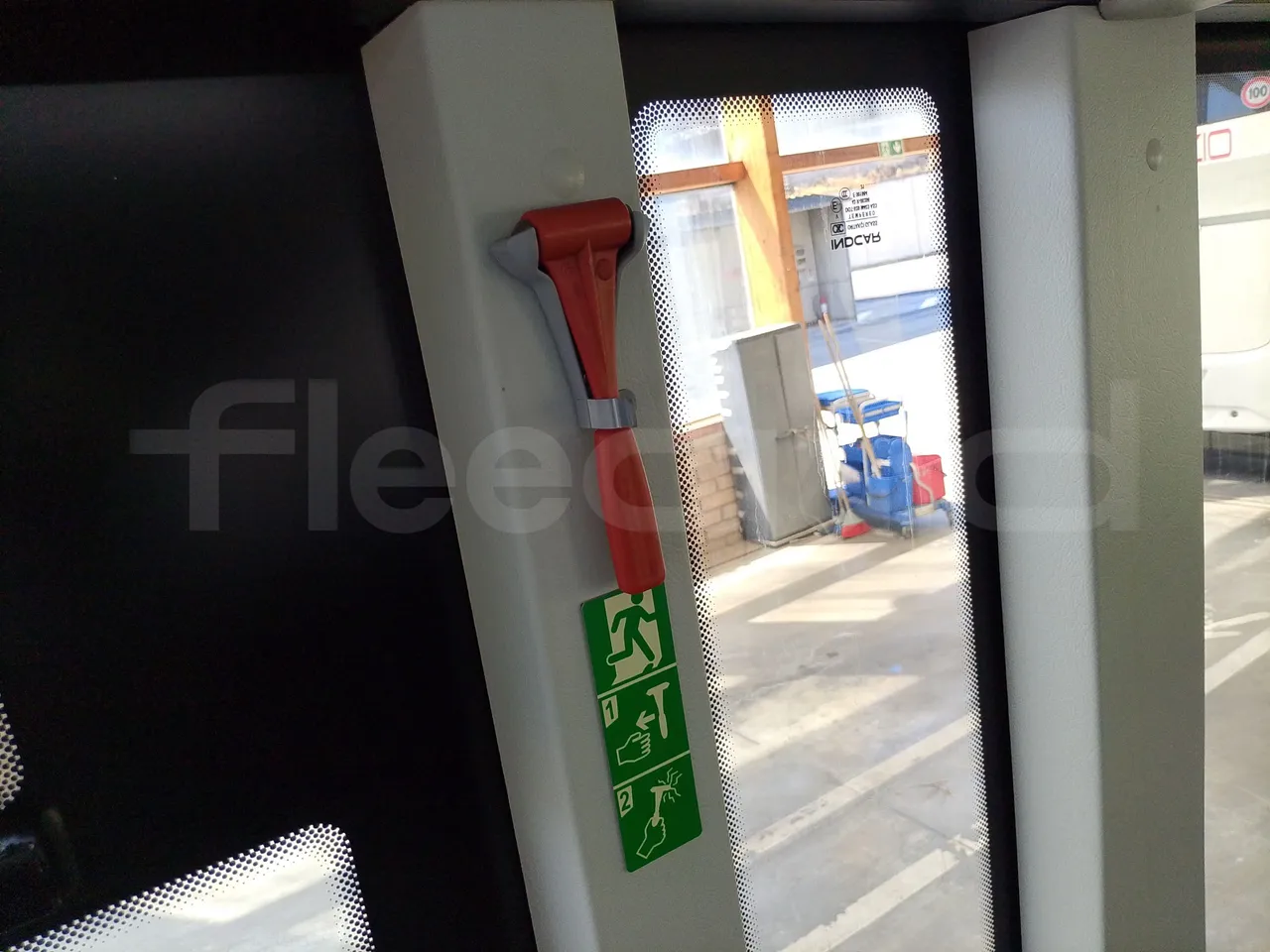 Iveco Indcar WGIVMY11 MOBI SCUOLABUS - EUR6 - 100Kw - 8,592m - camera accessories photo