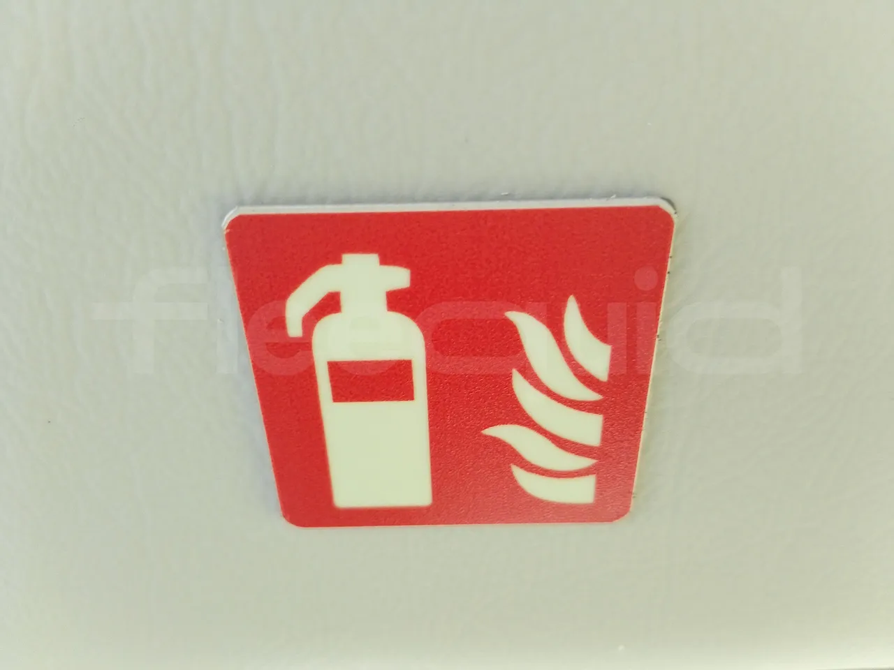 Iveco Indcar WGIVMY11 MOBI SCUOLABUS - EUR6 - 100Kw - 8,592m - hostes microphone accessories photo