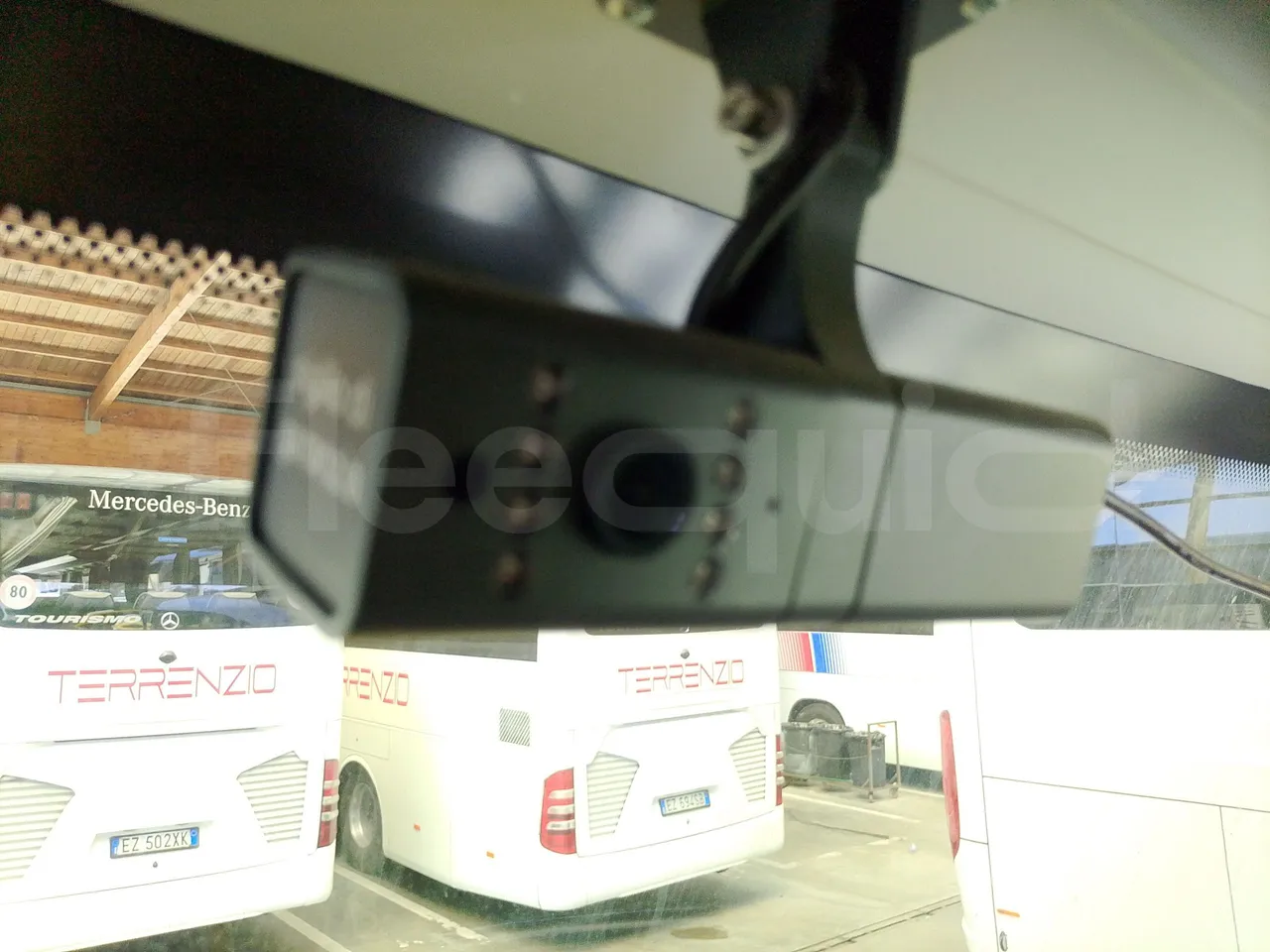 Iveco Indcar WGIVMY11 MOBI SCUOLABUS - EUR6 - 100Kw - 8,592m - monitor detail photo