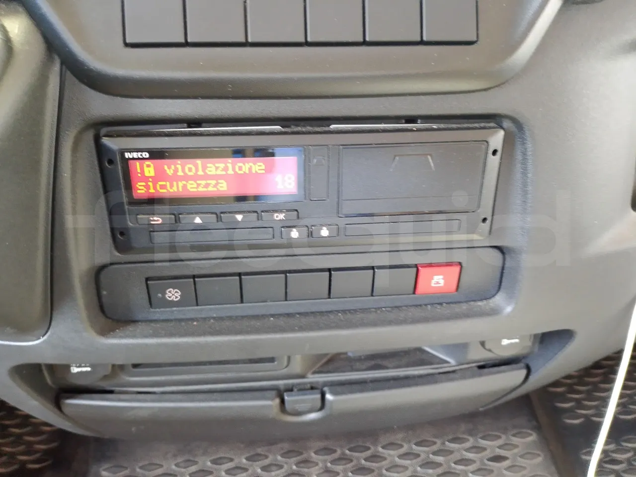 Iveco Indcar WGIVMY11 MOBI SCUOLABUS - EUR6 - 100Kw - 8,592m - Tachograph