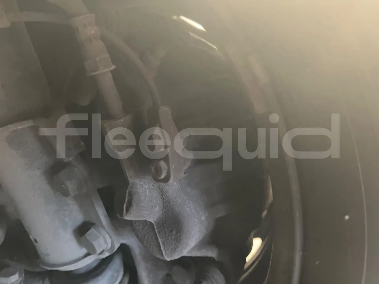 Mercedes-Benz Sprinter 416CD - EUR3 - 115kW - 6.595m - front brake calipers right
