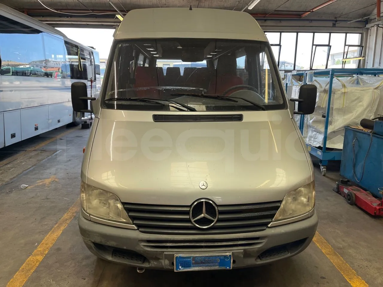 Mercedes-Benz Sprinter 416CD - EUR3 - 115kW - 6.595m - front photo