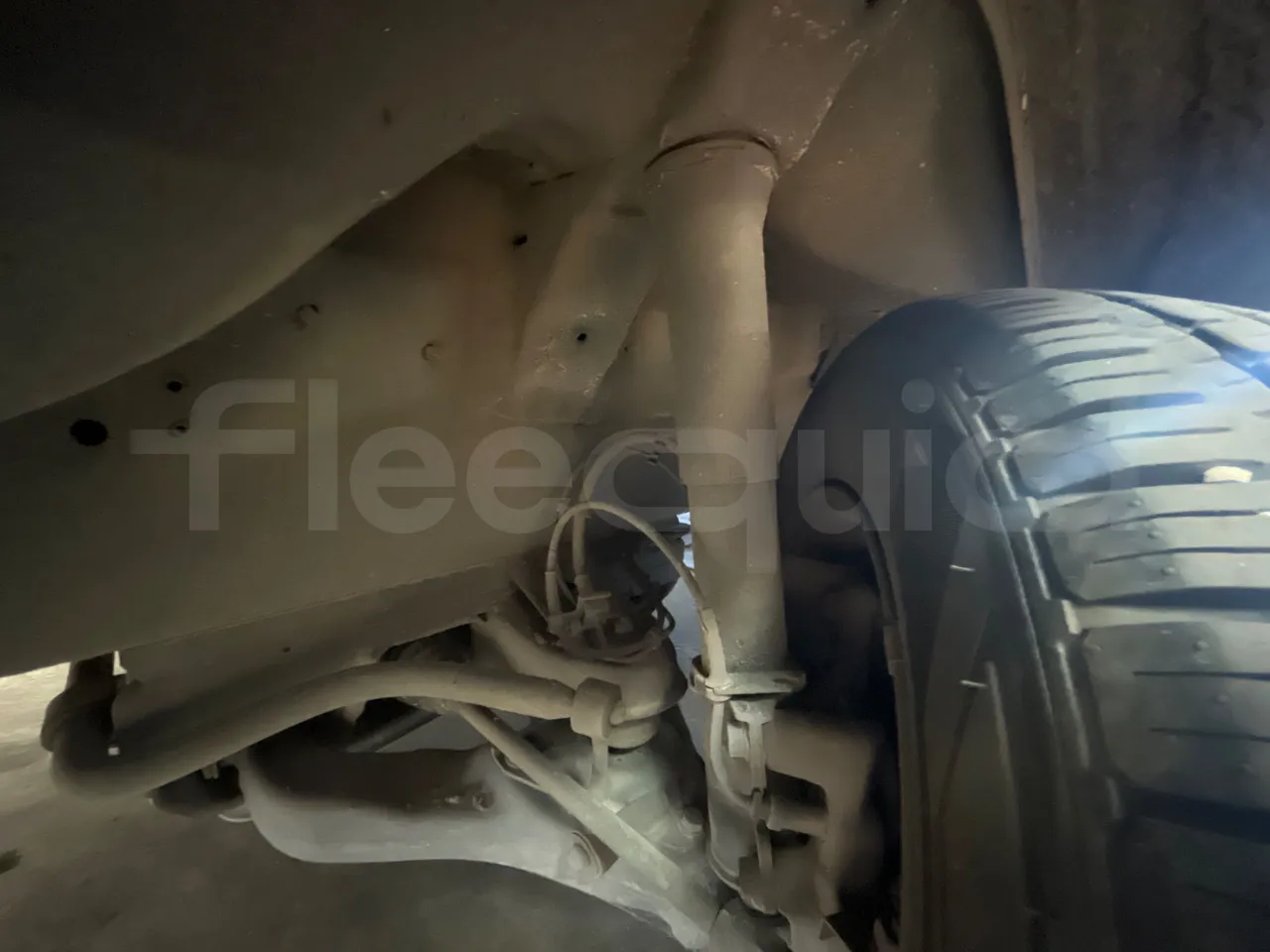 Mercedes-Benz Sprinter 416CD - EUR3 - 115kW - 6.595m - front shock absorbers left
