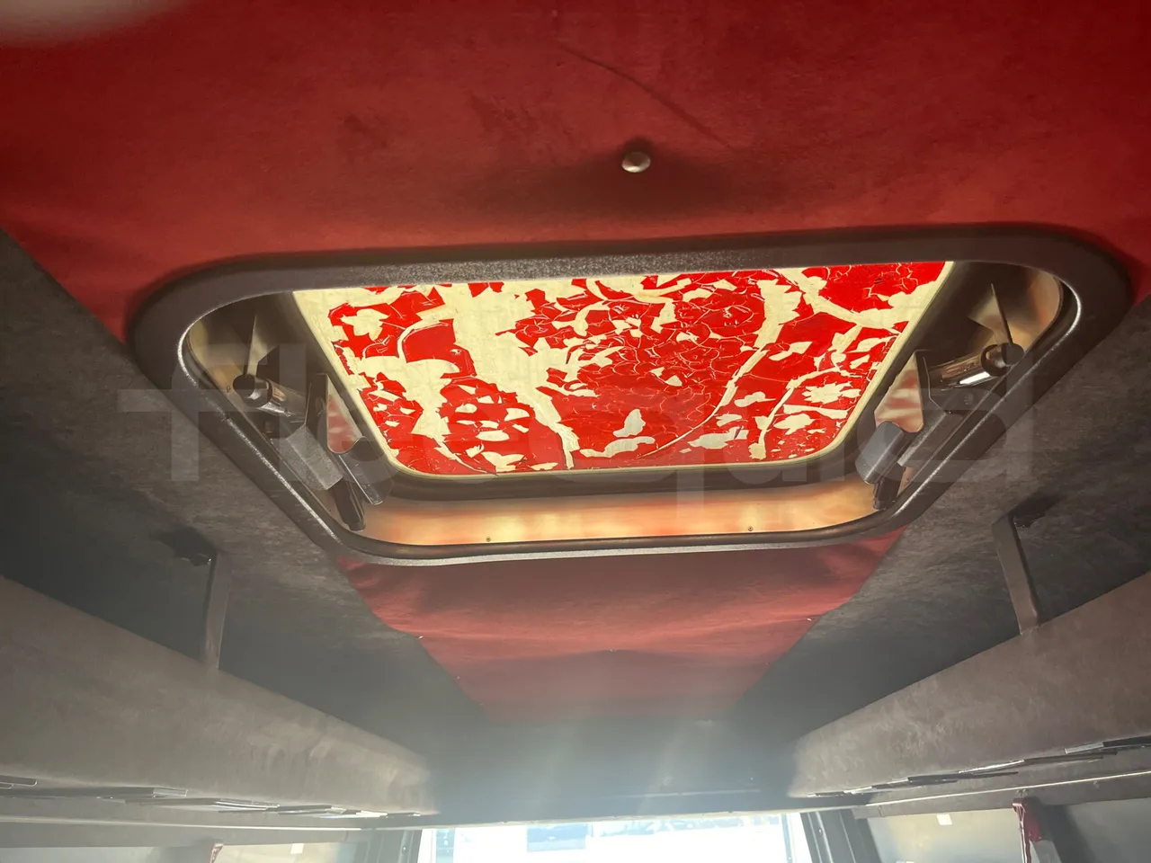 Mercedes-Benz Sprinter 416CD - EUR3 - 115kW - 6.595m - roof hatch 1