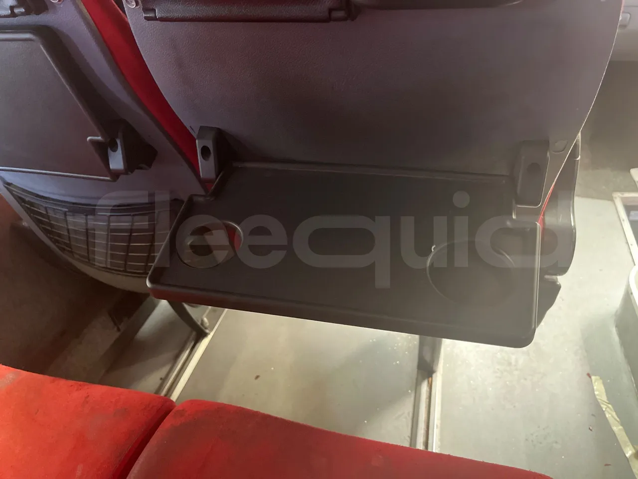 Mercedes-Benz Sprinter 416CD - EUR3 - 115kW - 6.595m - table detail photo
