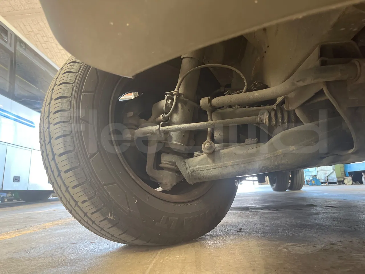 Mercedes-Benz Sprinter 416CD - EUR3 - 115kW - 6.595m - front axle right side