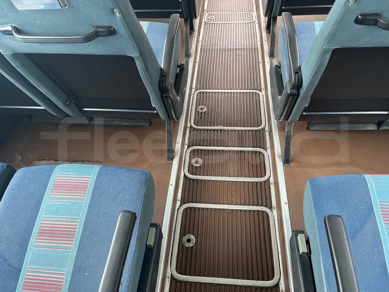 Fiat 309/1 309/1 - EUR0 -112.5kW -9.2m - floor hatches photo