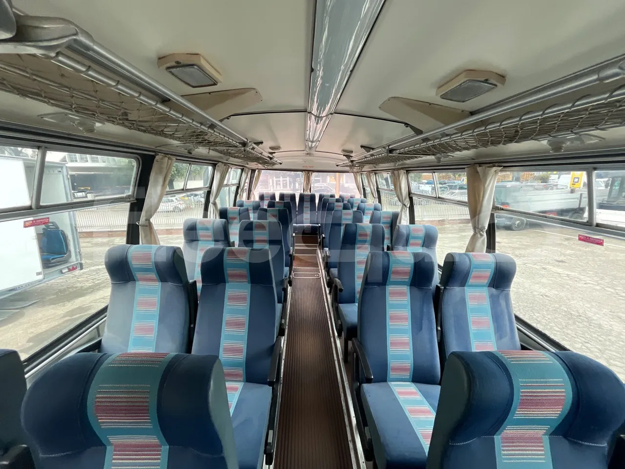 Fiat 309/1 309/1 - EUR0 -112.5kW -9.2m - reverse view middle aisle