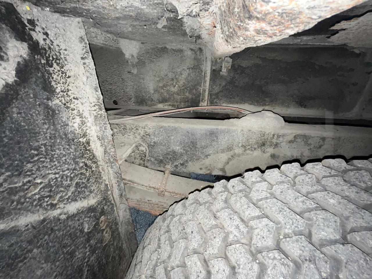 Fiat 309/1 309/1 - EUR0 -112.5kW -9.2m - axle 2 shock absorbers 1 right