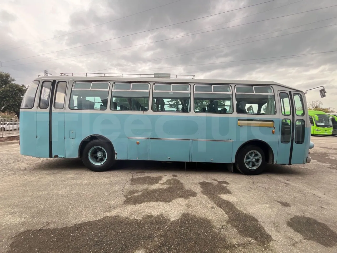Fiat 309/1 309/1 - EUR0 -112.5kW -9.2m - right side doors closed