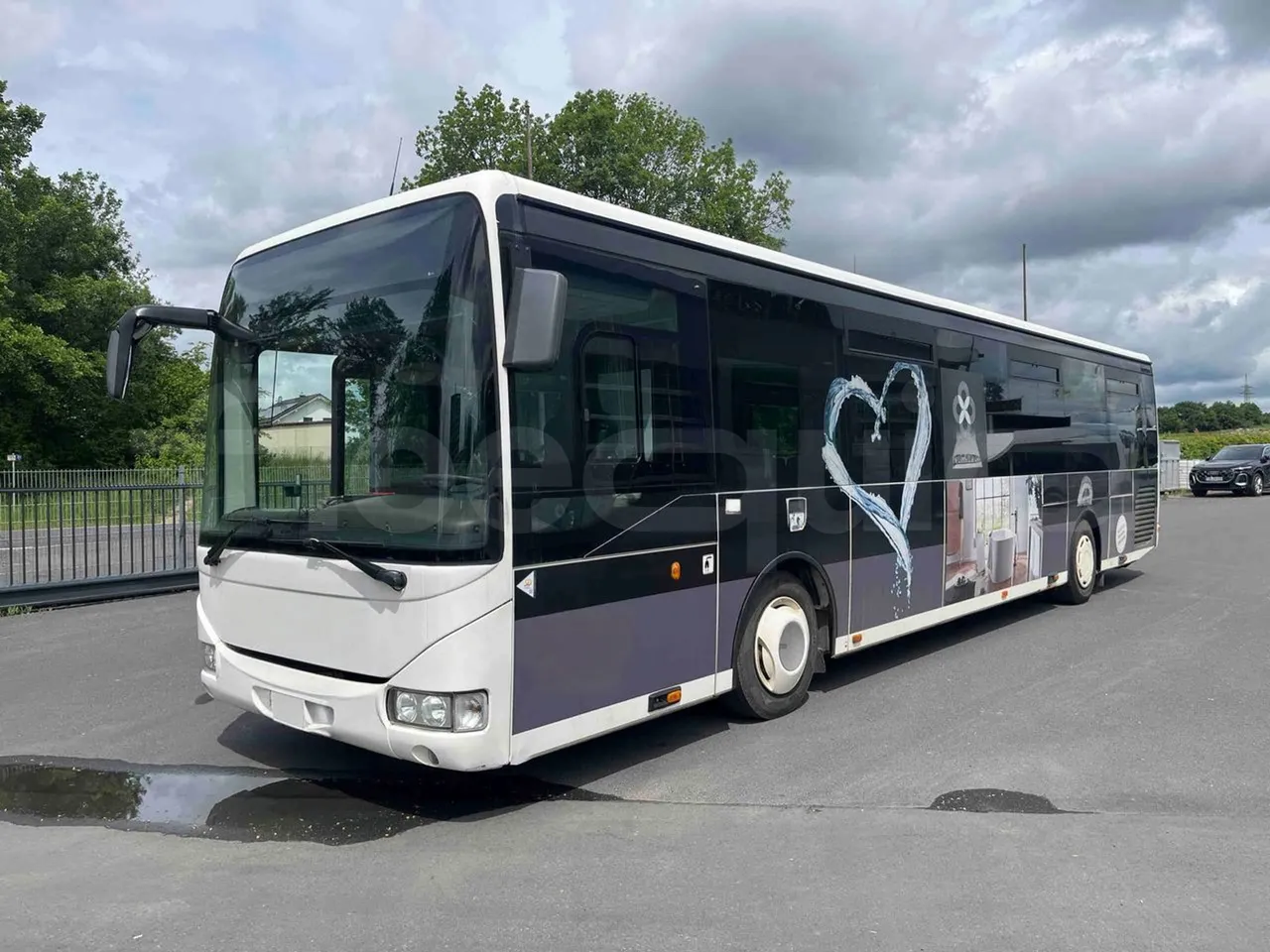Iveco Crossway - 3/4 front left