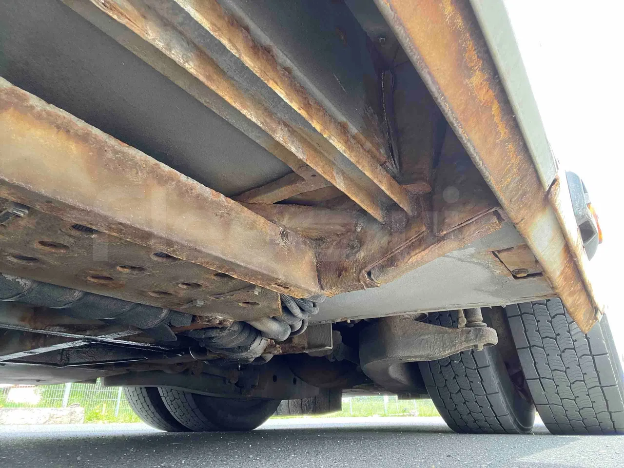 Iveco Crossway - axle 2 caliper brakes right