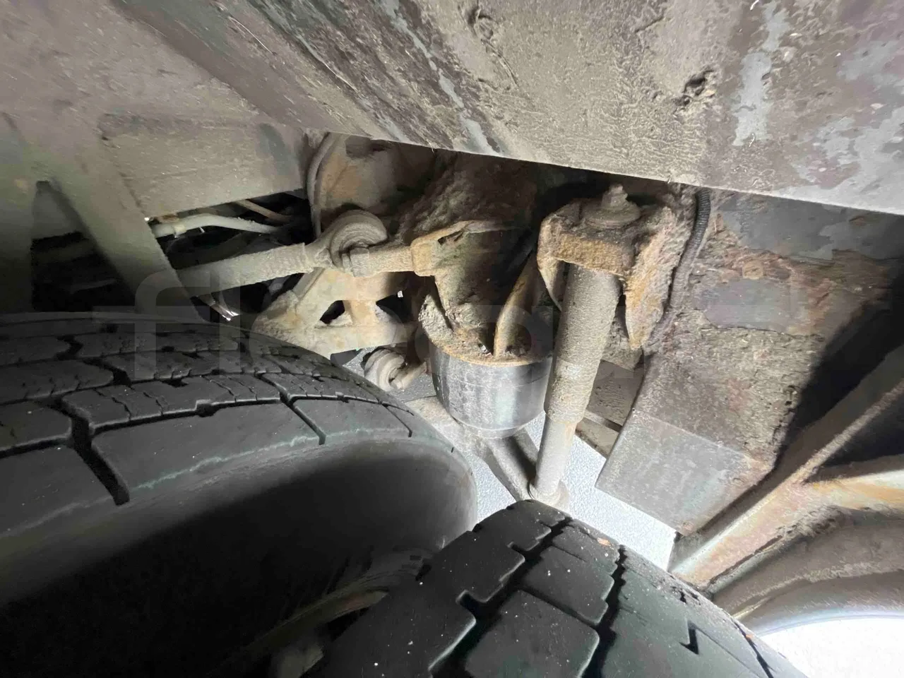 Iveco Crossway - axel 3 shock absorbers 1 right