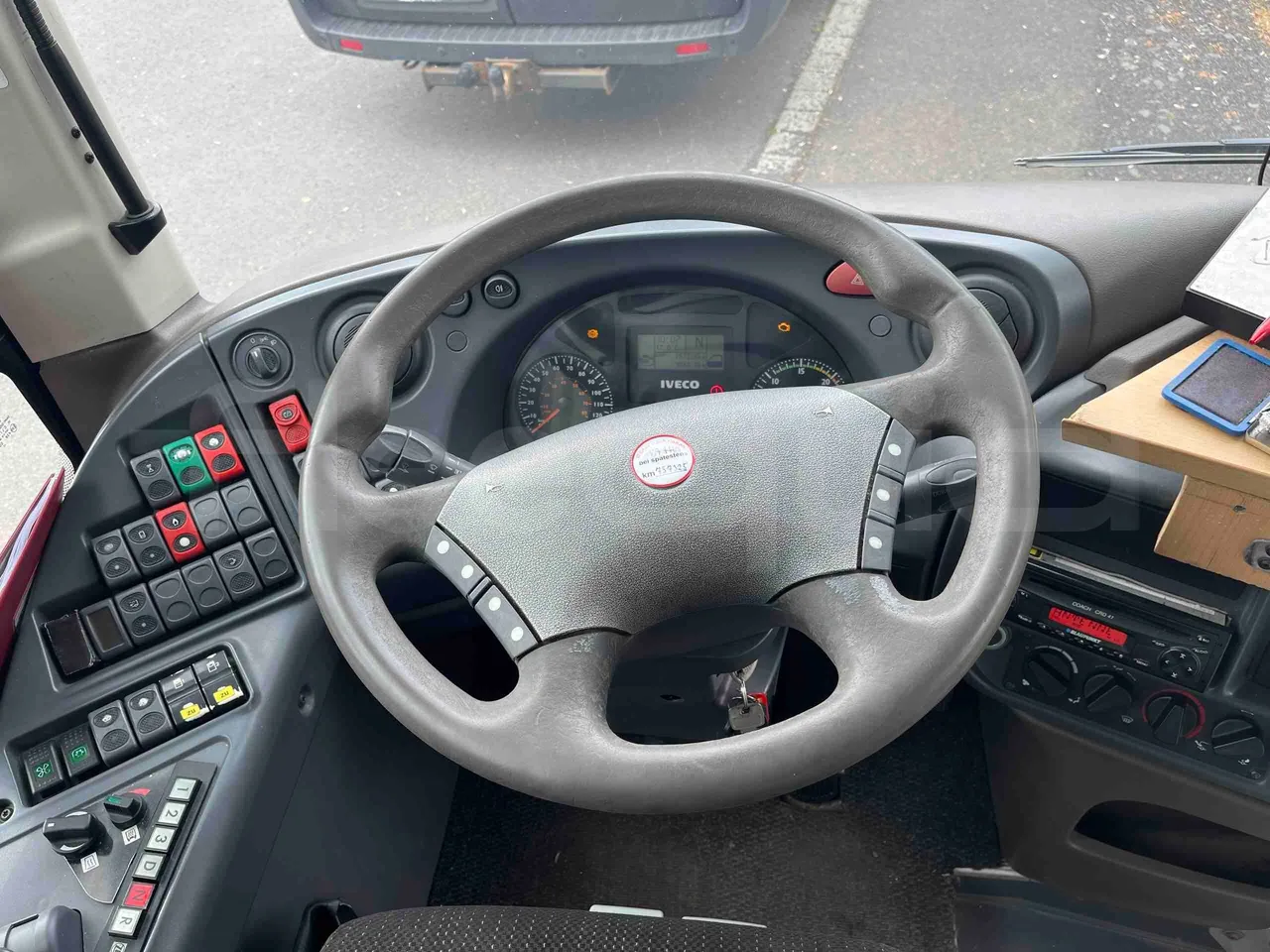 Iveco Crossway - steering wheel photo