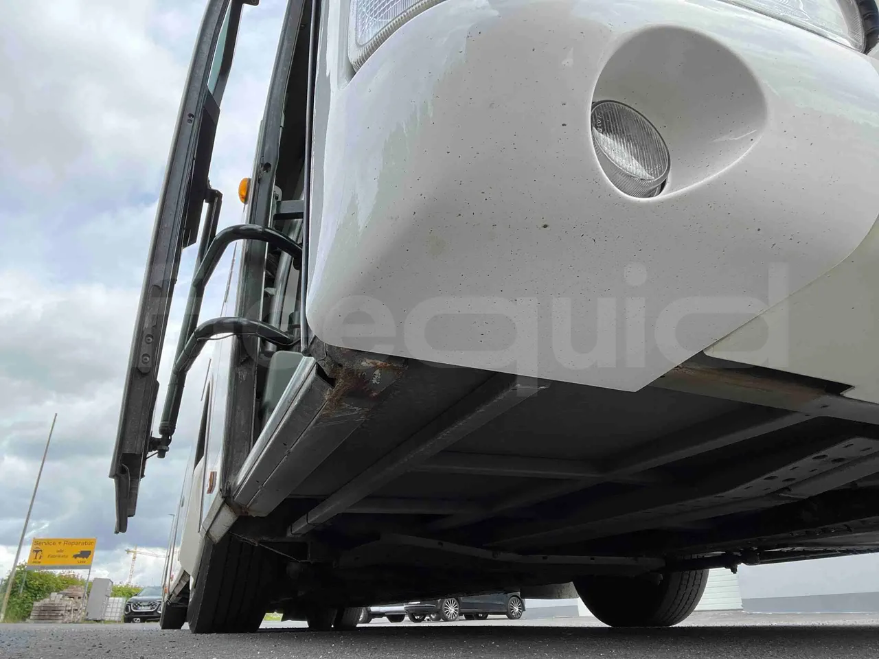 Iveco Crossway - front axle central
