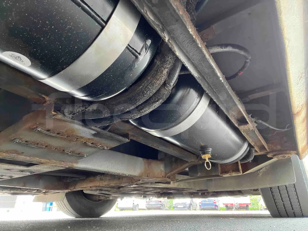 Iveco Crossway - front undercarriage from front
