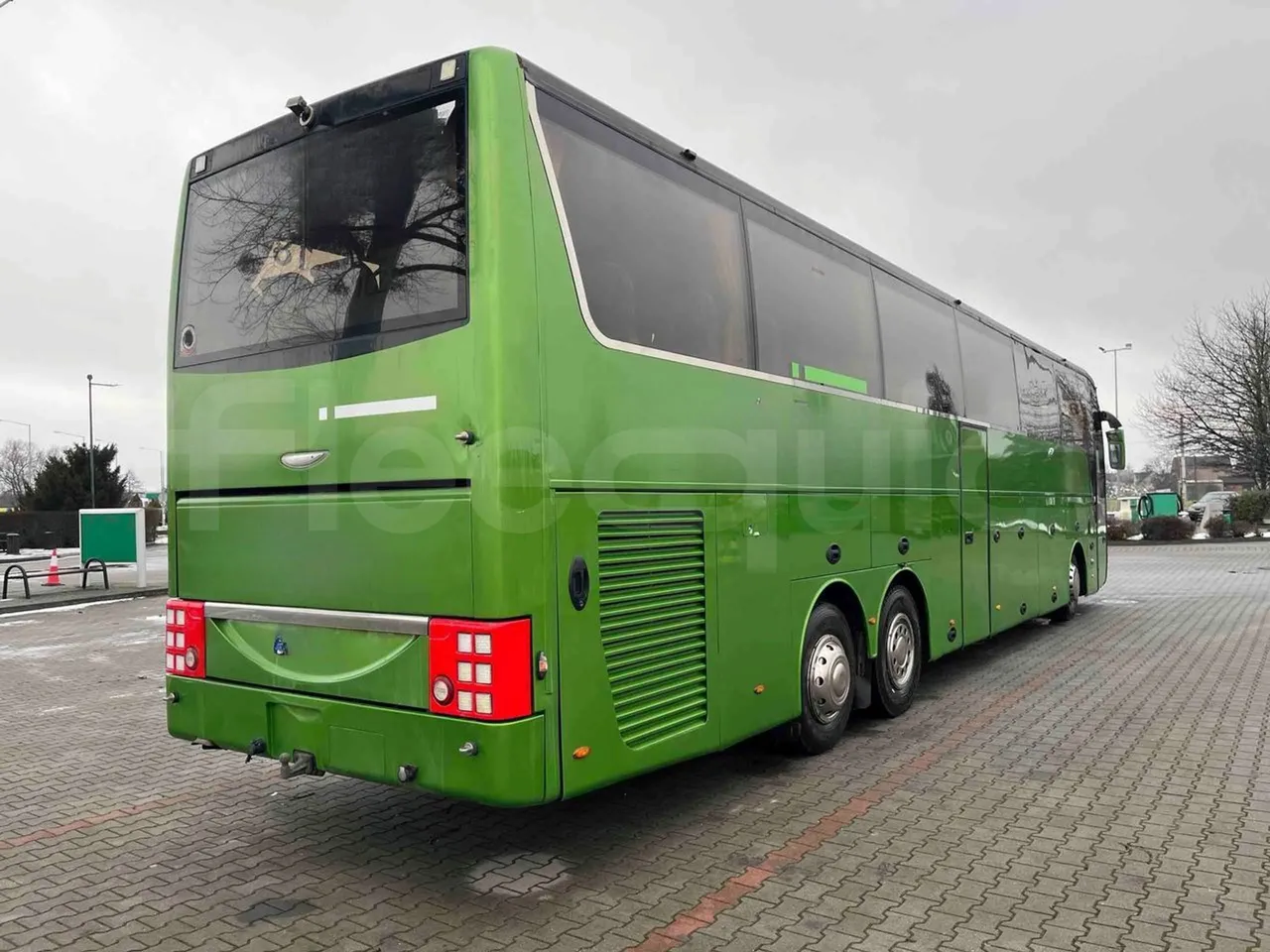 Van Hool Acron T917 - EUR5 - 340kW -  13.200m - 3/4 right rear doors closed
