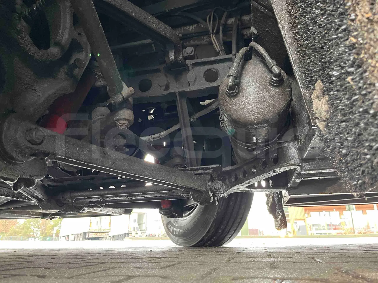 Van Hool Acron T917 - EUR5 - 340kW -  13.200m - front axle left side