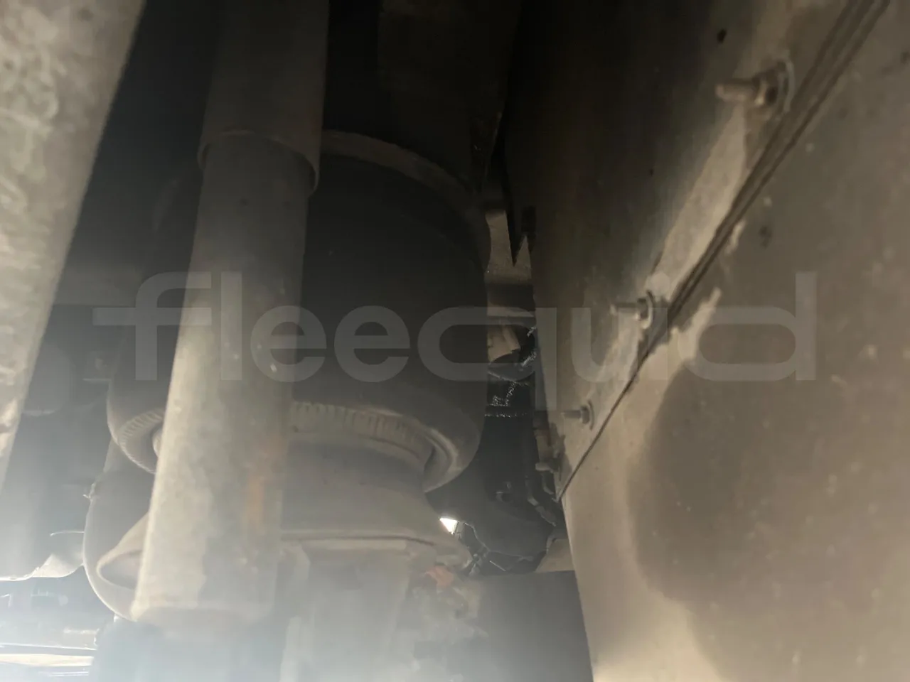 Volvo Barbi Echo B12 60/38 - EUR2 - 279kW - 12m - axel 2 air springs 2 right