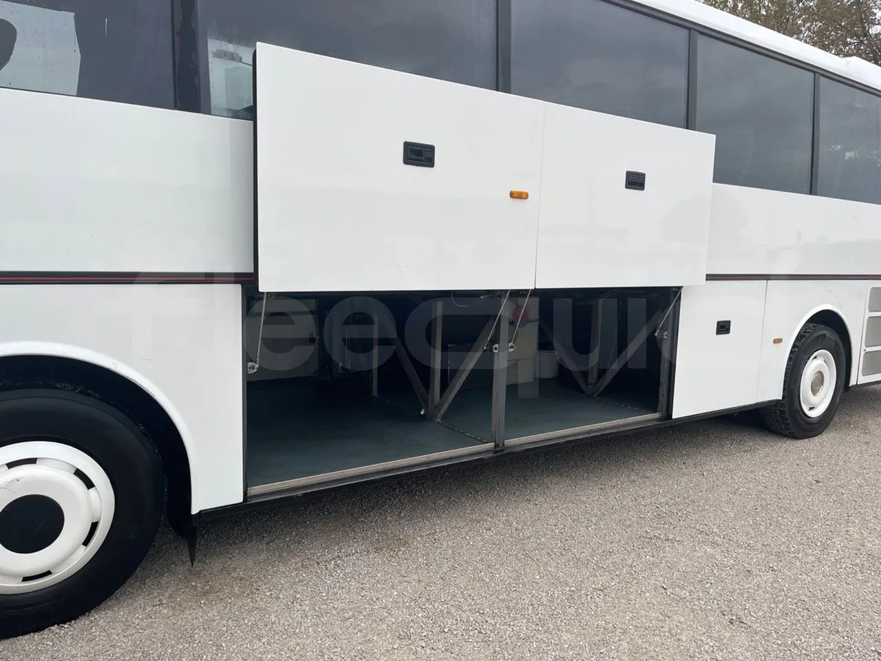 Volvo Barbi Echo B12 60/38 - EUR2 - 279kW - 12m - luggage rack photo