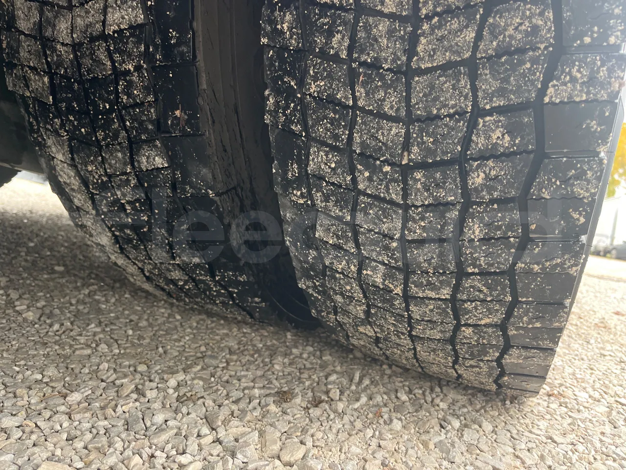 Volvo Barbi Echo B12 60/38 - EUR2 - 279kW - 12m - tread condition second axle tires left